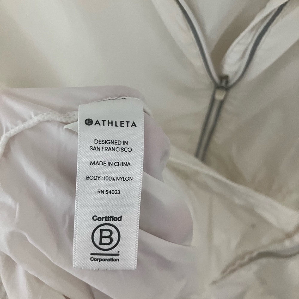 Athleta Lightweight Packable ‘Burst’ Jacket - image 7